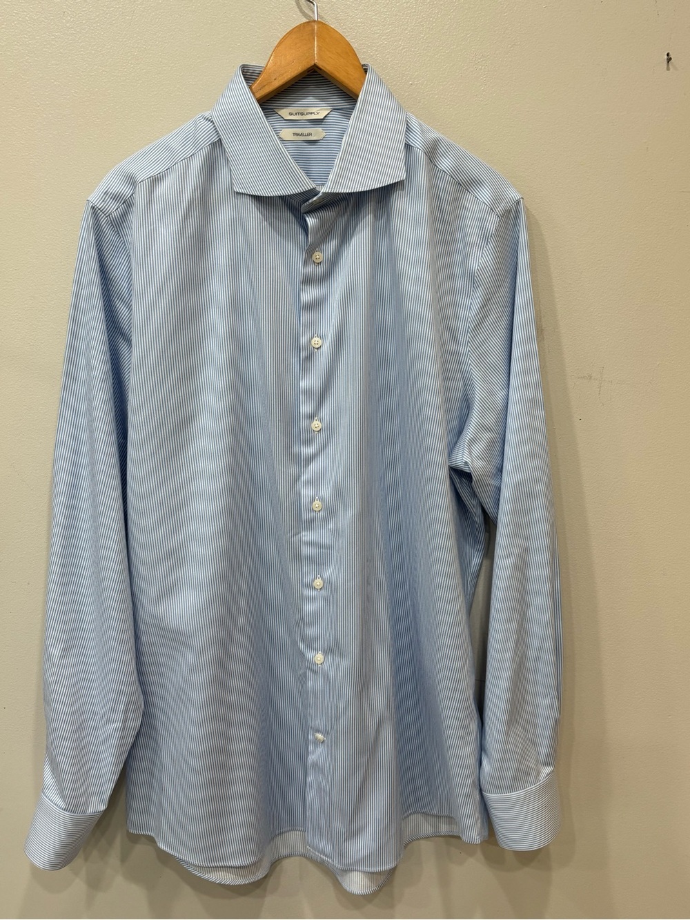 Suitsupply Extra Slim Fit Traveller Button Down Longsleeve Shirt Men’s 43/17